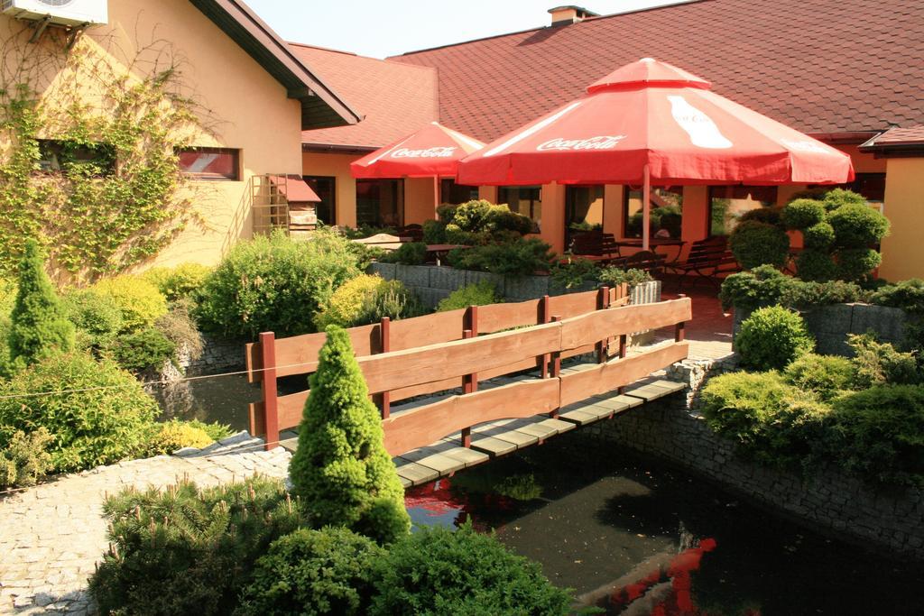 Hotel Kuznia Oberza Polska Lysomice Exterior photo